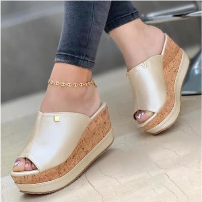 China 2021 Other Factory New Fish Mouth Thick Bottom Size Women's Sandals Plus Size Women's Sandals for sale