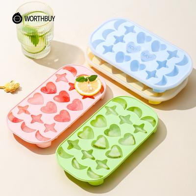 China WORTHBUY 18 Grids BPA Free Heart Shaped Easy Release Sustainable Ice Molds Flexible Ice Cube Trays With Removable Lid for sale