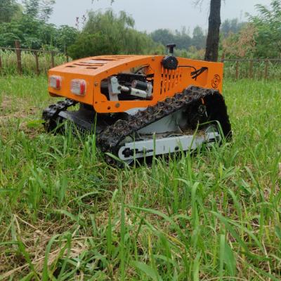 China 4-Stroke CE EPA Euro 5 Gasoline Engine Walking Speed ​​Cordless Lawn Mower Brush Cutter 6km/h for sale