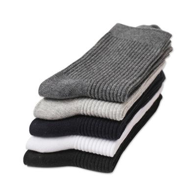 China QUICK DRY Custom Logo Business Casual Cotton Men's Trekking Crew Socks Breathable Outdoor Rise Sports Socks for sale