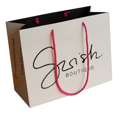 China Recyclable Custom Luxury Shopping Paper Bag Packaging With Logo for sale