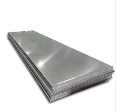 China EN Alloy 1230 Mpa Tensile Strength 14% Elongation 1000-1500mm Alloy Plate for sale