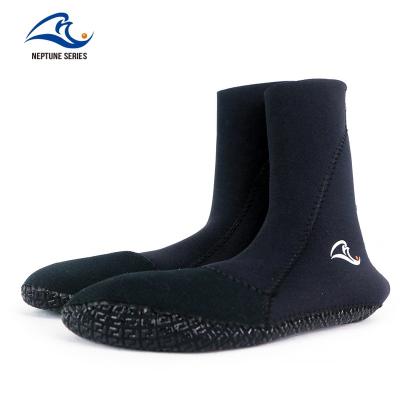 China High Fashion Durable Neoprene Diving Surfing Socks Beach Booties Shoes 3mm Wetsuit Anti-skid Boots 7mm Swimming Diving Socks for sale