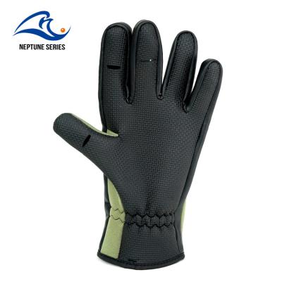 China Neptune Series Anti Scratch Neoprene Diving Gloves Hand Diving Gloves Green Free Diving Gloves for sale