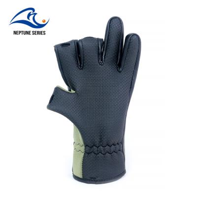 China Anti Scratch Camouflage Gloves Cold Water Dive Diving Gloves Dyeing Page Diving Gloves for sale