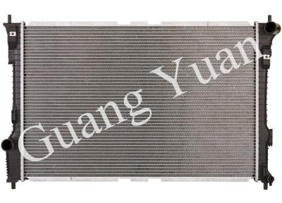 China 16 / 26mm Stärke-Ford-Aluminiumheizkörper für Ford-Forscher-Basis V6 3. 5 DPI 13445 zu verkaufen