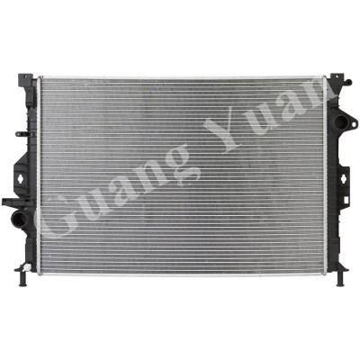 Chine St en aluminium refroidi à l'eau L4 2.0L DPI 13352 de radiateur de Ford Focus d'écoulement transversal à vendre