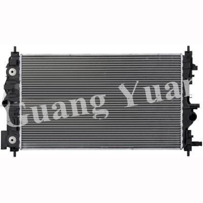 China Automatic Transmission GMC Radiator Replacement , Chevy Cruze Radiator 13199 OEM 1300305 13310787 for sale