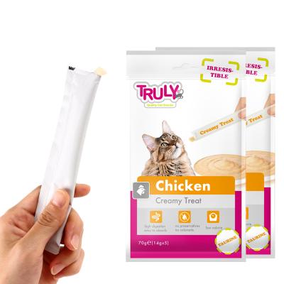 China Truly Creamy Lickable Treats Viable - Chicken Cat Treats OEM Cat Food with Balanced Nutrition 70g for sale