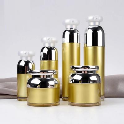 China 2020 Classic New Product Cosmetic Packaging Set Luxury Green Round Acrylic Bottle And Jar for sale