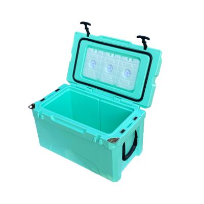 China Minimalist hard cooler with heavy duty rubber latches insulated wall keeping cold for days ice chest for sale