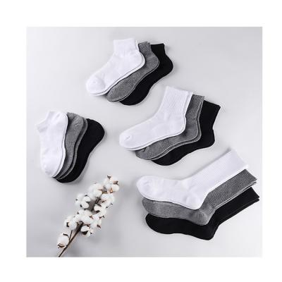 China China Breathable Factory Custom Design Popular Short Black And White Long Cotton Socks for sale