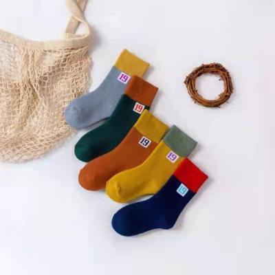 China Color Sporty Medium Digital Collar Socks Cotton Tube Boys Winter Children Thick Warm Socks for sale