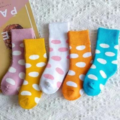 China Winter sports girls in cotton socks wave point circle hair lovely thickened children warm socks for sale