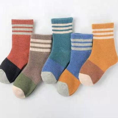 China Sporty new winter thickened wool ring bar color fashion trend soft children's socks three socks for sale