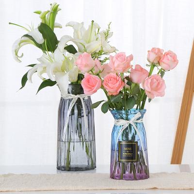 China Europe Diamond Glass Rose Flower Pot Vase Flower Vase For Wedding Decorations for sale