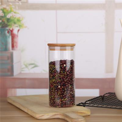 China Small Viable Jars With Lids Glass Spice Jars Glass Apothecary Jars for sale