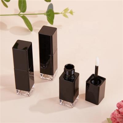 China Cheap Square 8ML Hot Sale Home Decoration UV Gloss Customize Private Label Black Lip Gloss Wand Tubes for sale