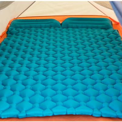 China Portable and Easy to Carry Mounthood to Make Mat Camping Sleeping Lightweight Inflatable Sleep Pad for Camper Compact for sale