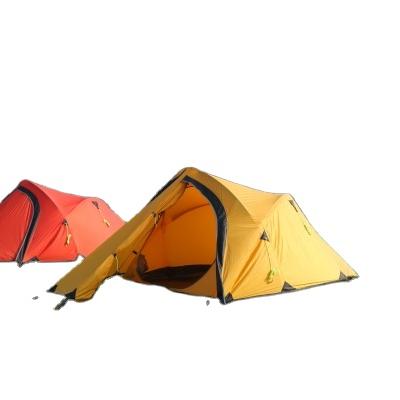 China Camouflage/field play high quality portable waterproof double deck 2 person family outdoor camping tent for sale