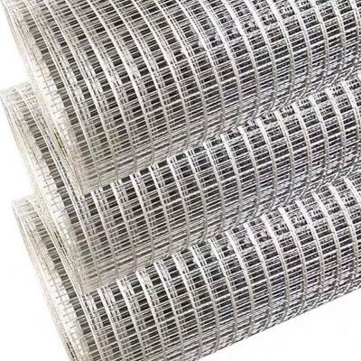 China Plain Weave Solid Processing Europe Bending Fence Galvanized Steel Bar Welded Rabbit Cage Wire Mesh for sale