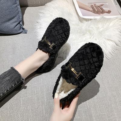 China New HOT Winter Polka Dot All-match Flat-heel Solid Color Round-Toed Warm Daily Pedal Thick-soled Fur Women Shoes for sale