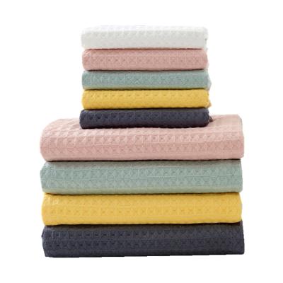 China BNY0070T Factory Price 100% Cotton Waffle Bath Kid Safe Organic Organic Facial Towels Face Towels Bath for sale