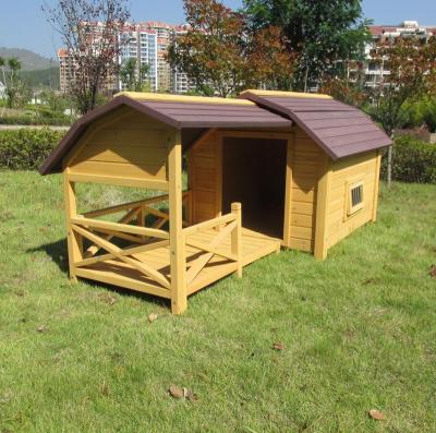 China Sustainable SUNNYZOO Large Outdoor Luxurious Wooden Kennel With Porch For Large Dogs for sale