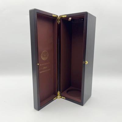 China Wholesale Handmade Customize MDF Wooden Wine Boxes Luxury Piano Lacquer Glass Wine Box For Perfume Gift Packaging for sale