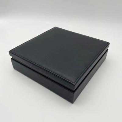 China Custom Logo Luxury Popular Leather Jewelry Storage Gift Box Jewelry Packaging Box For Bracelet for sale