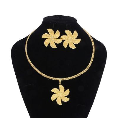 China TRENDY Luxury Brazilian Earring and Fashion Pendant Jewelry Set 18k Gold Plated African Wedding Women Jewelry Set for sale