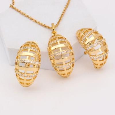 China Fashionable Wholesale Custom Luxury Bridal Jewelry Sets Necklace And Earrings Set Brazilian 18k Gold Plated Women Jewelry Set for sale