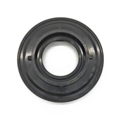 China Modern CNFD factory Customized 56*112*8/10 57*124*12/24 54*124*14 Tc NBR Material sealing hub Oil Seal for FOTON for sale