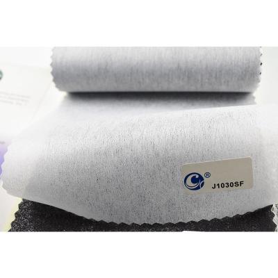 China 100% de poliéster DOT estilo GAOXIN Tejido interlining Fusible No tejido Fusing estilo DOT en venta