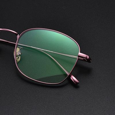 China Eyewear 2021 Luxury Titanium Glasses for sale