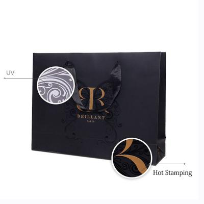 China BIODEGRADABLE Custom Luxury Printed Christmas Gift Bag Kraft Paper Shopping Bag For T-shirt Packaging for sale