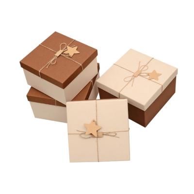 China Recyclable High End Custom Cardboard Packaging Recycle Paper Boxes Gift Box With Lid for sale