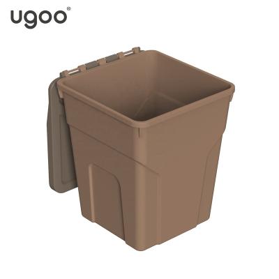 China Made By Hot Selling Eco-friendly PP Pet Food Storage Container Dry Storage Container Pet Food With Wheels Small for sale