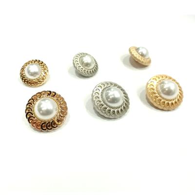 China Sustainable Fashion Flower Metal Bead Custom Button For Clothing for sale