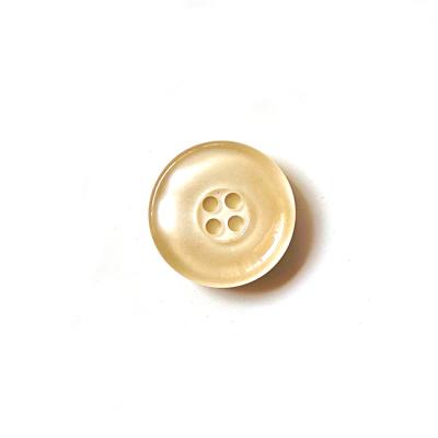 China New Brand Custom Dry Cleaning 2020 Natural Shell Button For Mens Shirt for sale