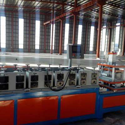 China Construction worksÂ   S300 Aluminum Strips Ceiling Carrier Type False Ceiling Roll Forming Machine for sale