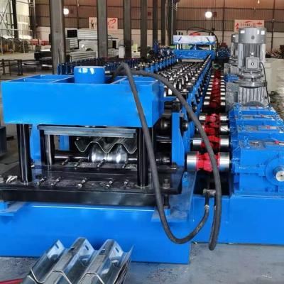 China PLC Control System Top Quality W Guardrail Road Guardrail Roll Forming Machine for sale