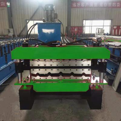 China Construction worksÂ   Double Color Deck Layer Steel Roofing Sheet Roll Forming Machine for sale