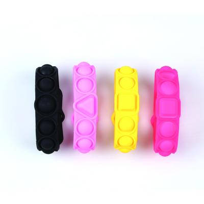 China China Decompression Soft Wristband Waterproof Silicone Easy To Clean Silicone Wristband for sale