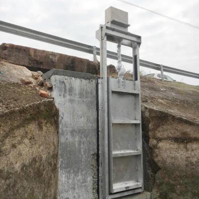 China Environmental Friendly Duplex Stainless Steel Super Sluice Gate With DC Power Electric Actuator For Agricultural Canal for sale