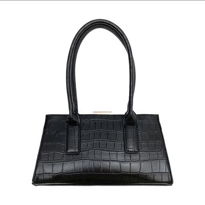 China Fashion New Fashion Ladies Shoulder Bag Temperament Messenger Bag Small Crocodile Pattern Hand Clip Bag for sale