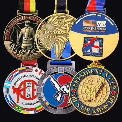 China Zinc Alloy Metal Sports Custom Medals 2D 3D Gold Silver Award Medal for sale