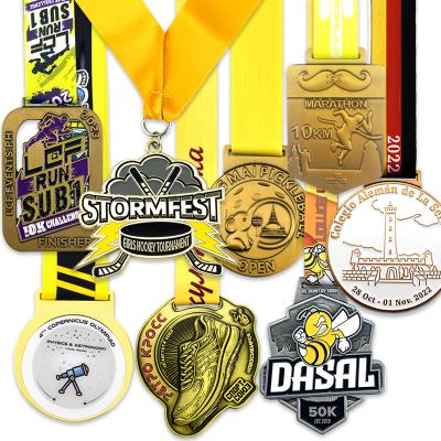 China Die Cast Custom Gold Medals Personalised 5k Running Medals With Ribbon for sale