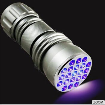 China Portable 21 LED UV Flashlight Industrial UV Flashlight D16UV UV Light For Detecting Pet Urine Scorpion for sale