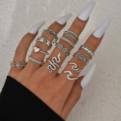 China Amazon Hot Sale Vintage Neo-Gothic Ring Heart Flower Wave Shaped Jewelry 13Pcs/Set for sale